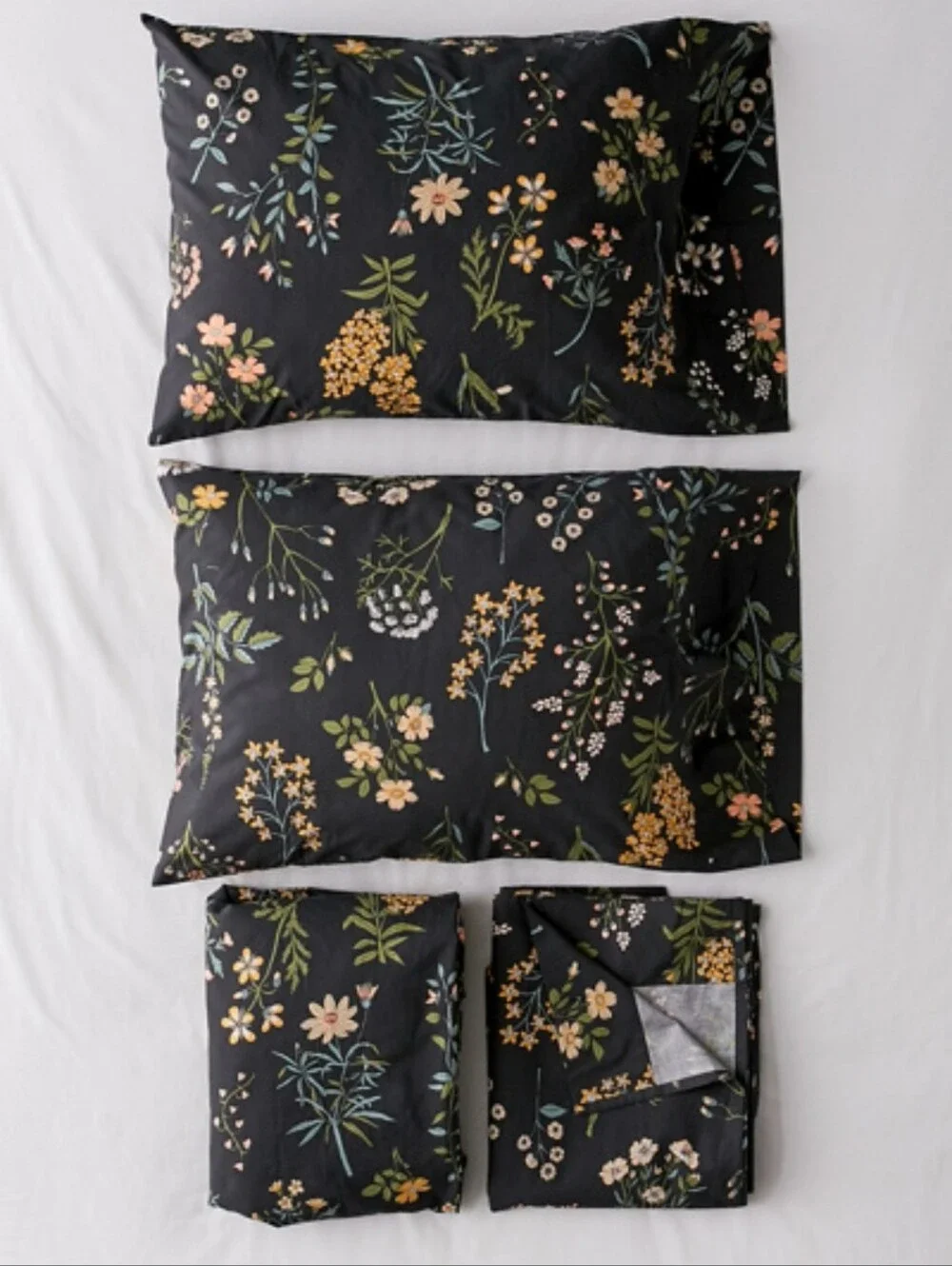 Myla Sheet Set Urban Outfitters Size Full Complete 🆕 Fitted Flat Pillowcases